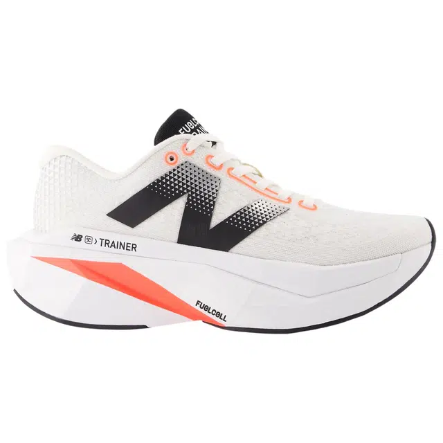 New Balance FuelCell SuperComp Trainer v3 WMNS