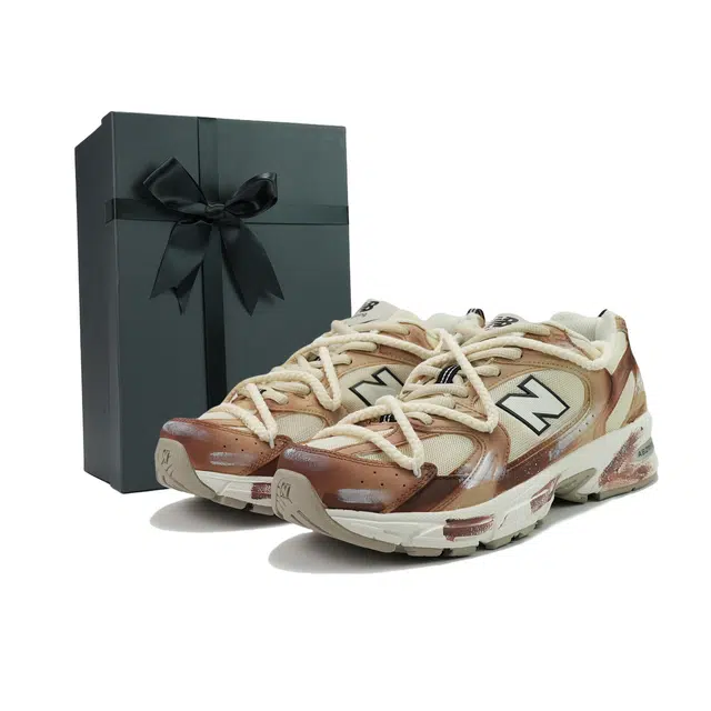 New Balance 530 Deep Brown