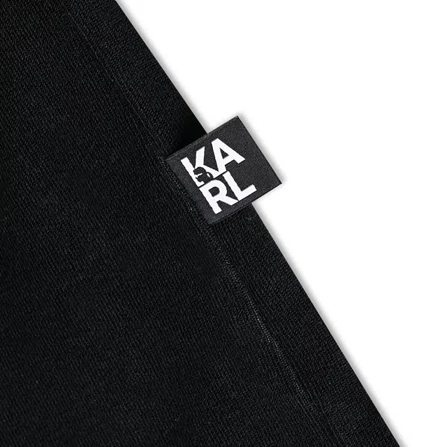 KARL LAGERFELD LogoT