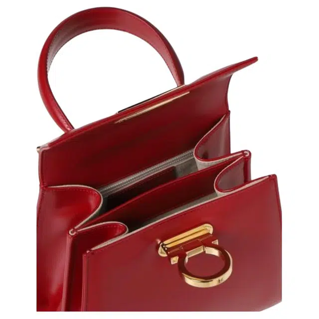 FERRAGAMO Gancini