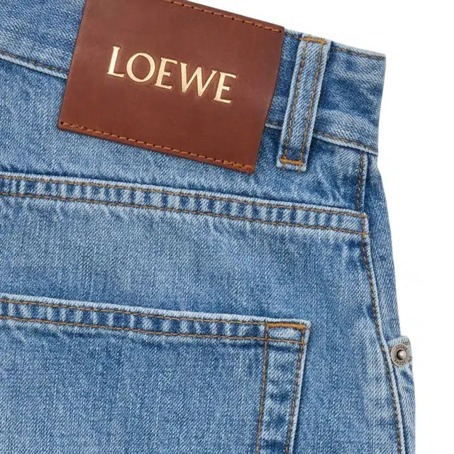 LOEWE FW25 Anagram