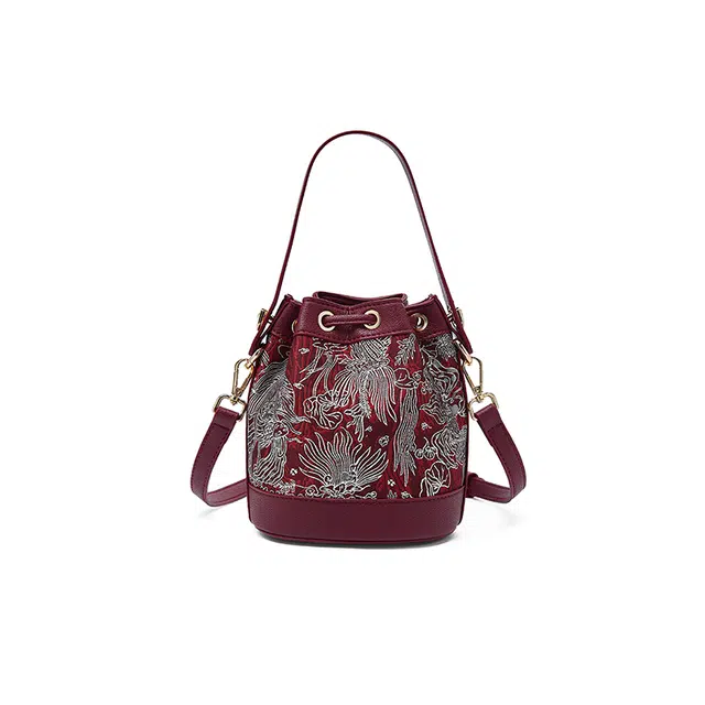 老人头 新中式国风通勤时尚刺绣抽绳 织物 水桶包单肩斜挎手提包 女款 凤纹红