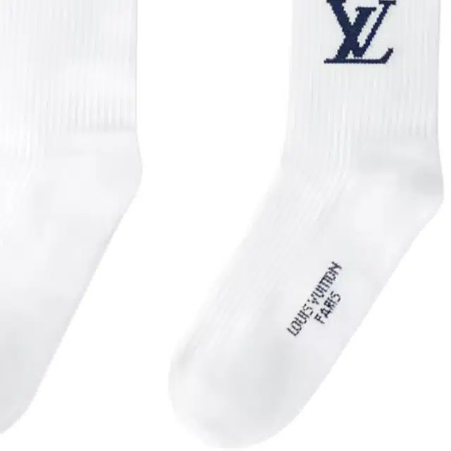 LOUIS VUITTON Logo 1