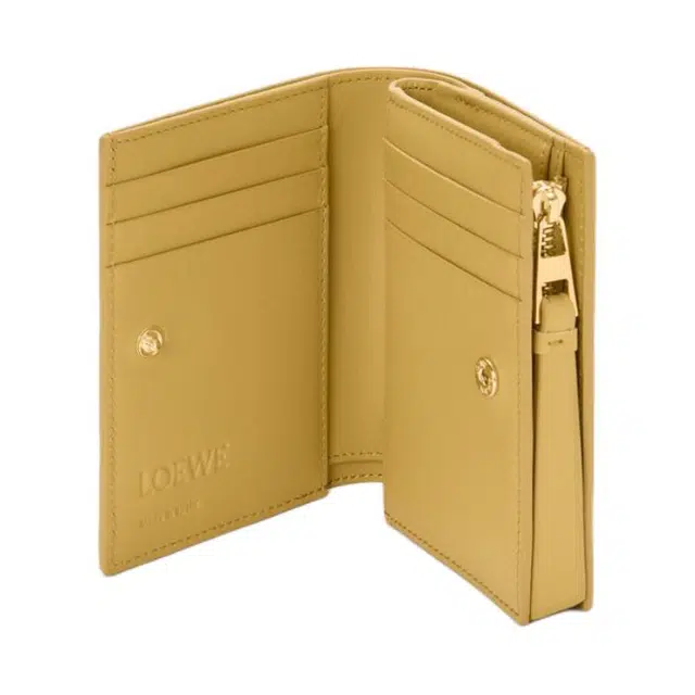 LOEWE Puzzle