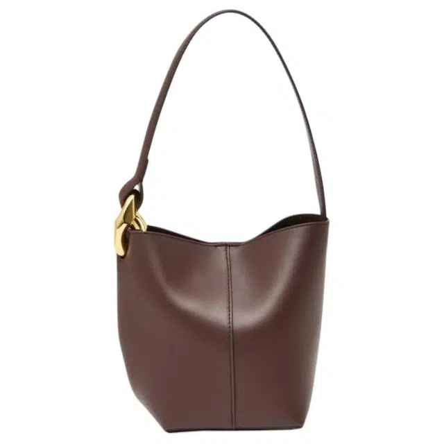 JW Anderson THE JWA CORNER