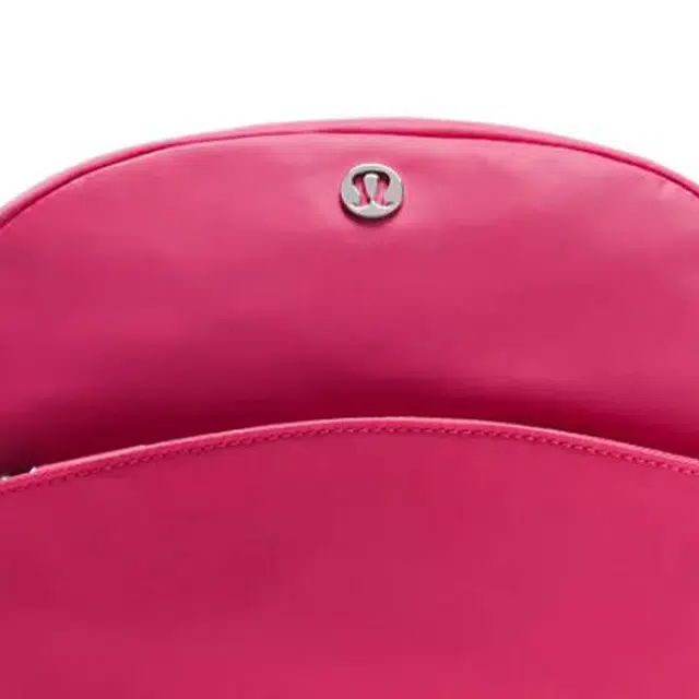 lululemon 4L City Essentials