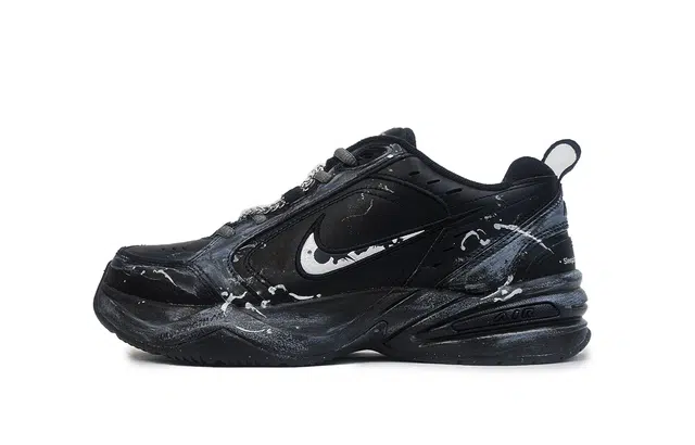 Nike Air Monarch 4
