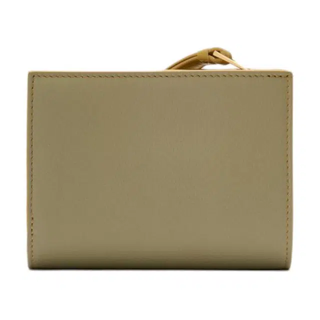 LOEWE Puzzle