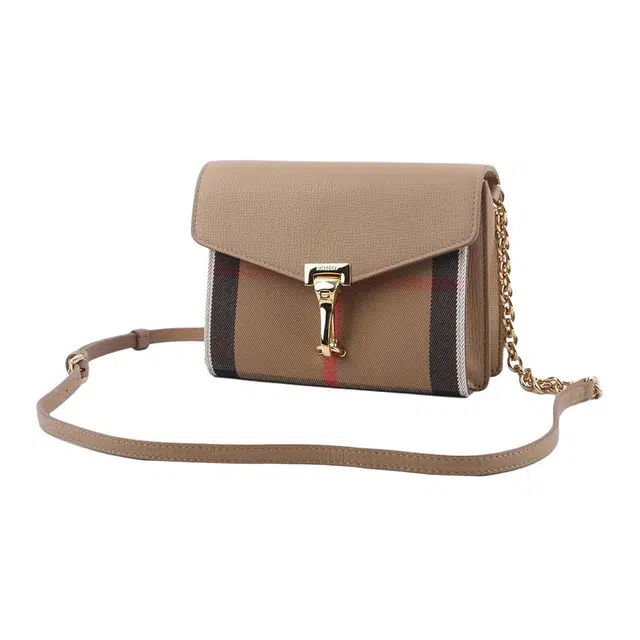 Burberry Baby Macken House