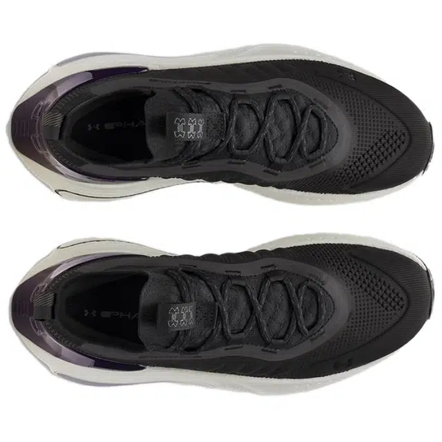 Under Armour Phantom 4