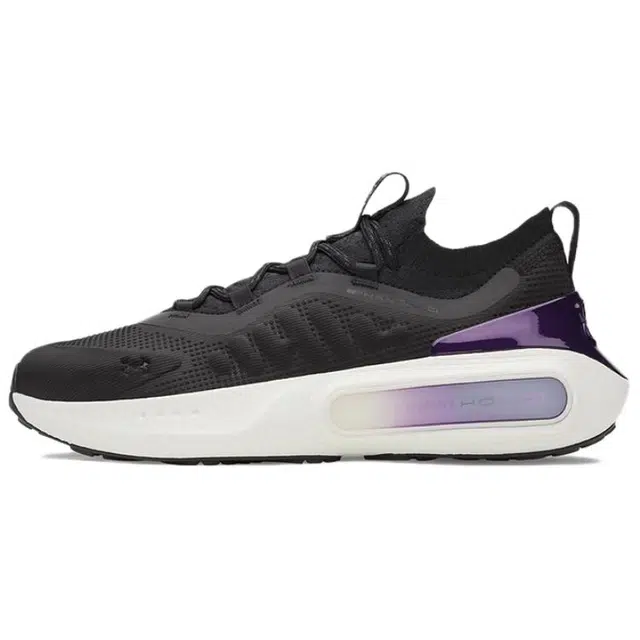 Under Armour Phantom 4