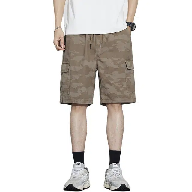 加荣 迷彩冰丝男士夏季轻薄透气潮牌青少年户外出行百搭男裤小众设计感抽绳松紧腰直筒五分中裤外穿工装短裤 男女同款