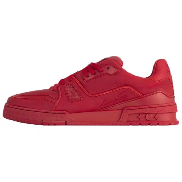 LOUIS VUITTON Trainer Distressed