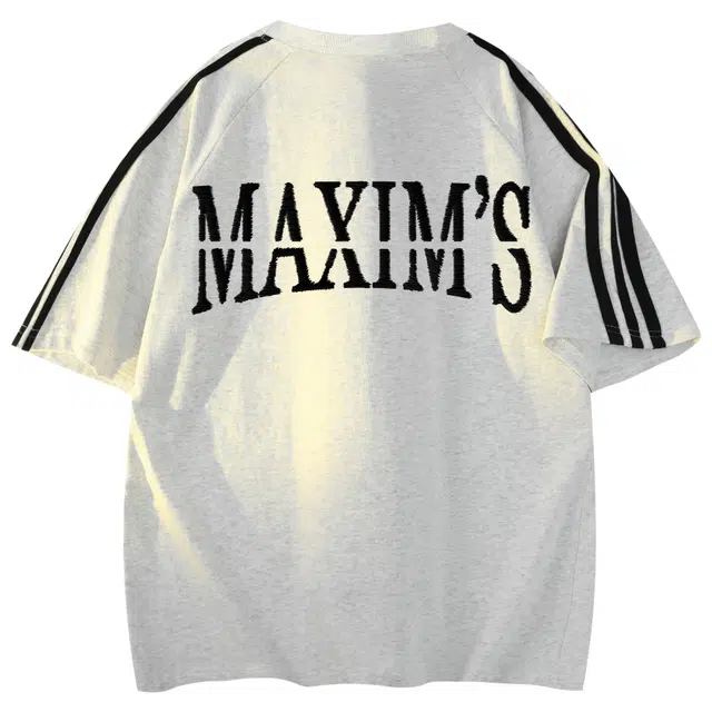 maxim's de paris T