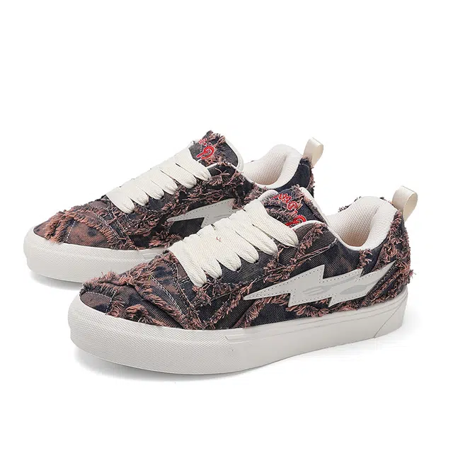 学院风闪电小香风时尚潮流百搭简约 包裹性耐磨轻便 低帮 板鞋 男女同款