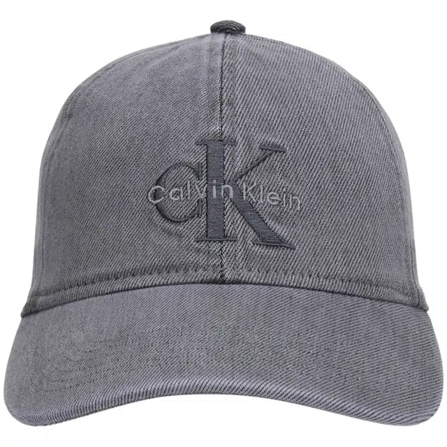 CALVIN KLEIN