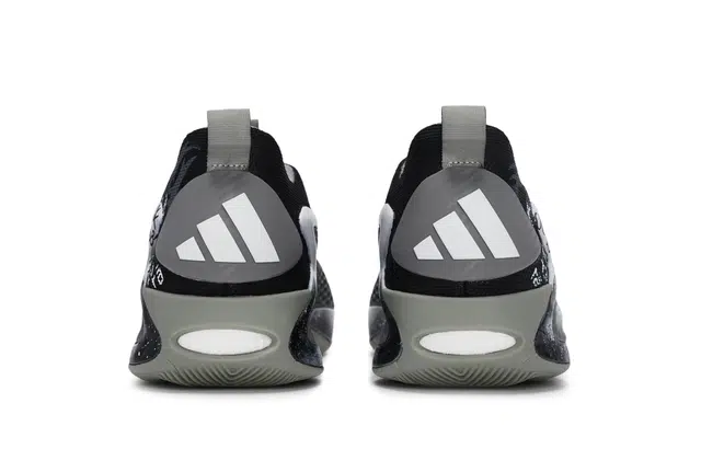 adidas A.E. 1 811