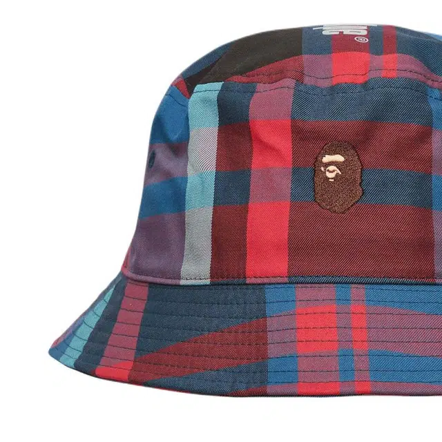 A BATHING APE