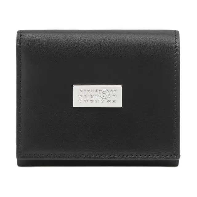MM6 Maison Margiela Numeric