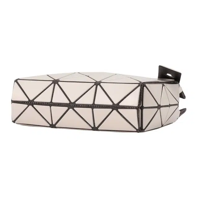 ISSEY MIYAKE CARAT Tote