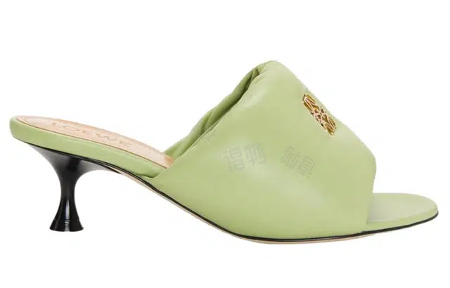 LOEWE Anagram