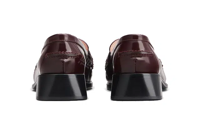 Roger Vivier Preppy Viv