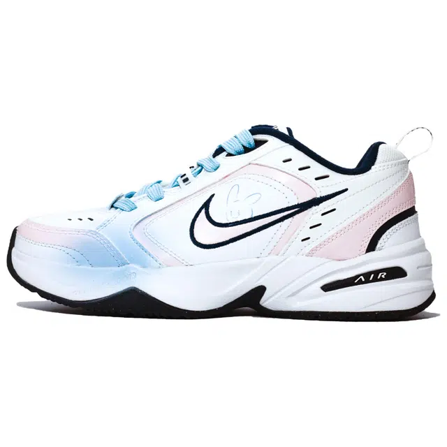 Nike Air Monarch 4