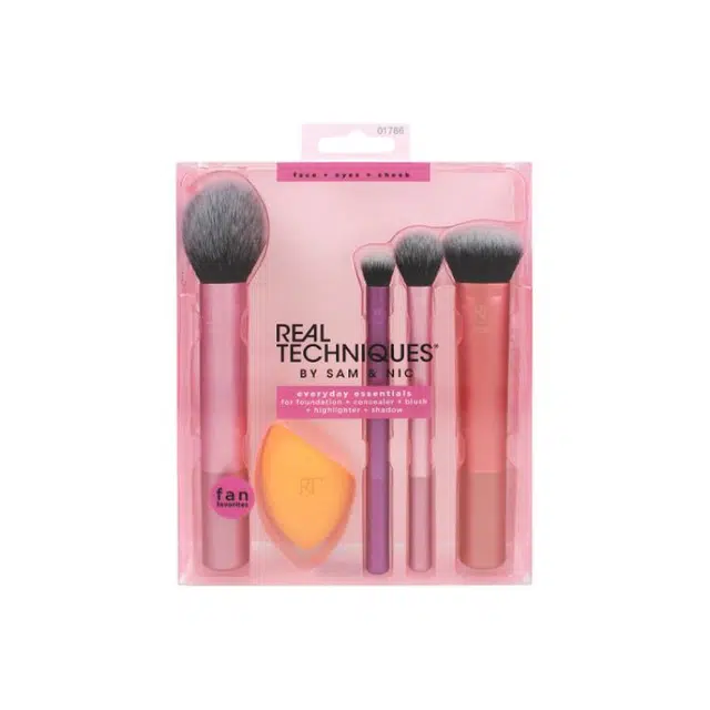 Real Techniques Essential Makeup Brush Set