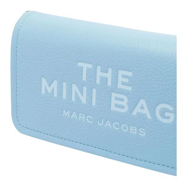 MARC JACOBS