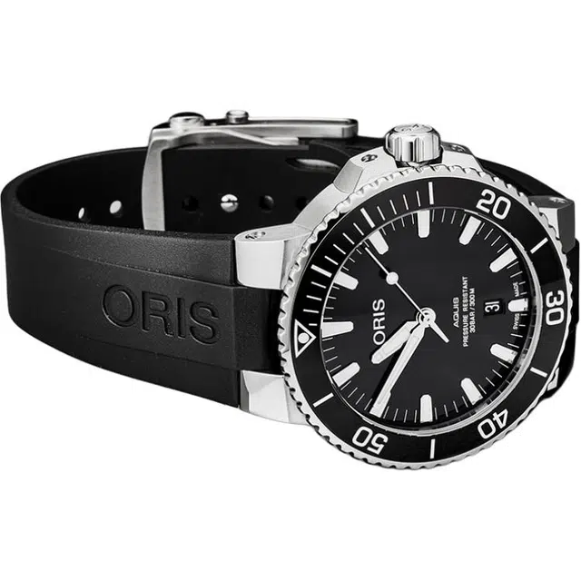 Oris 300 43.5mm 73377304134RS