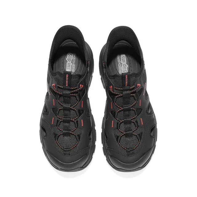 Skechers