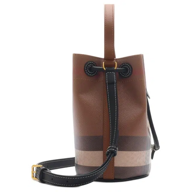 Burberry TB PU