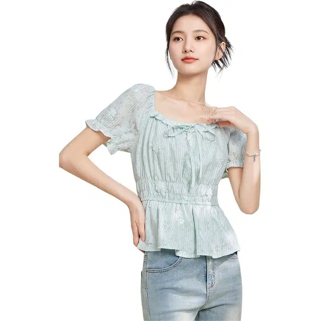 爱依服 法式甜美温柔纯色常规短袖方领衬衫 女款