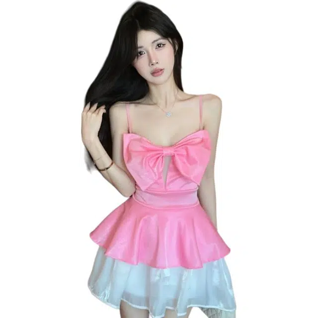缪斯的诱惑 实价纯欲风性感辣妹蝴蝶结拼接露背大摆蓬蓬裙吊带连衣裙 女款