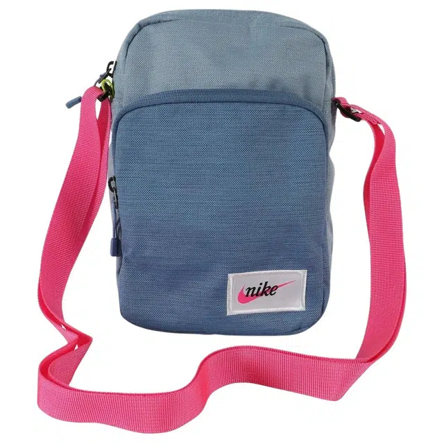 Nike Heritage 2.7L