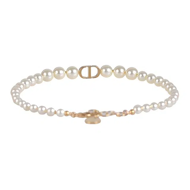 DIOR 30 Montaigne