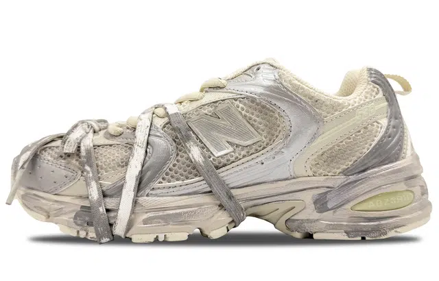 New Balance 530 Silver