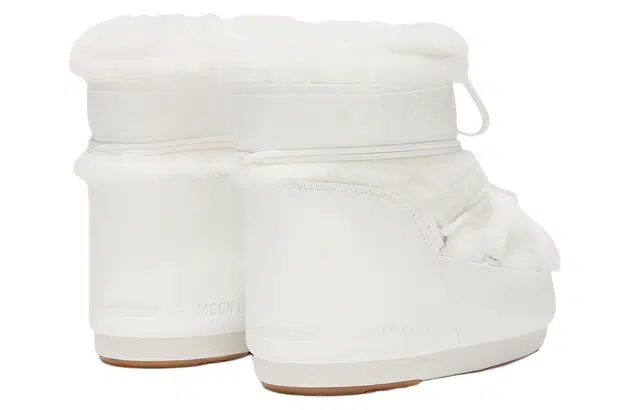 Moon Boot Classic Short White