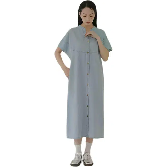 笔杏 浅蓝色夏季港风短袖连衣裙 女款