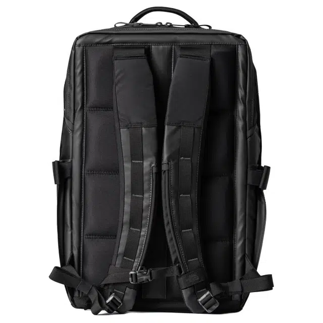 THE NORTH FACE 26L Logo Base Camp