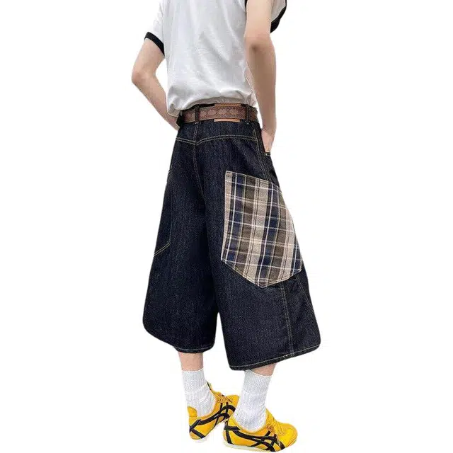 AWAO