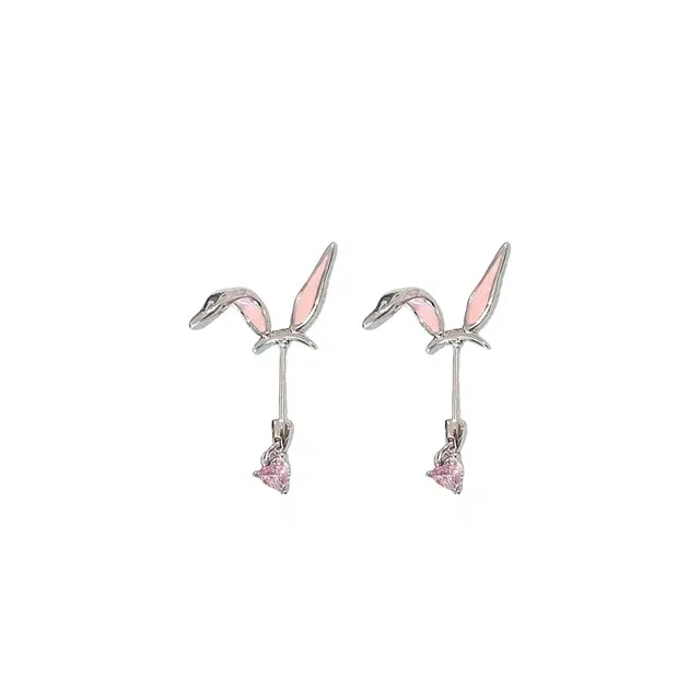 希遇 栖云兔语 时尚简约养耳洞 气质极简精致小巧气质小众睡觉免摘日常百搭 心动搭配 合金 耳钉 男女同款情侣款