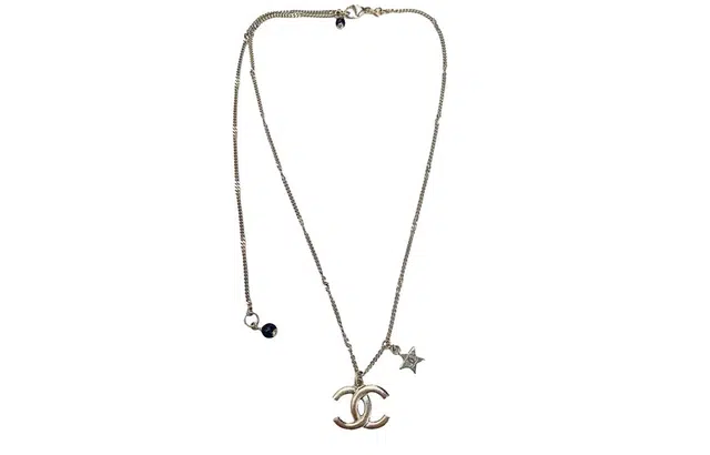 CHANEL Logo