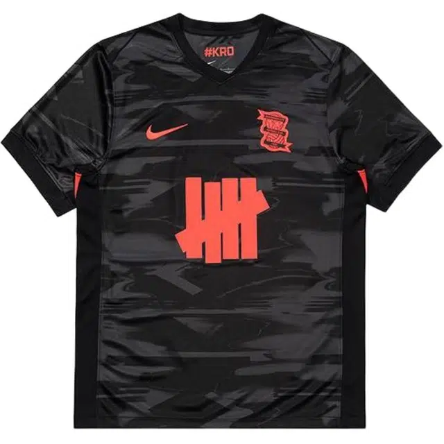Nike x UNDEFEATED UNDEFEATED x BCFC logo