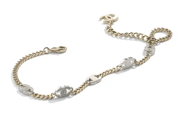 CHANEL CLogo Choker