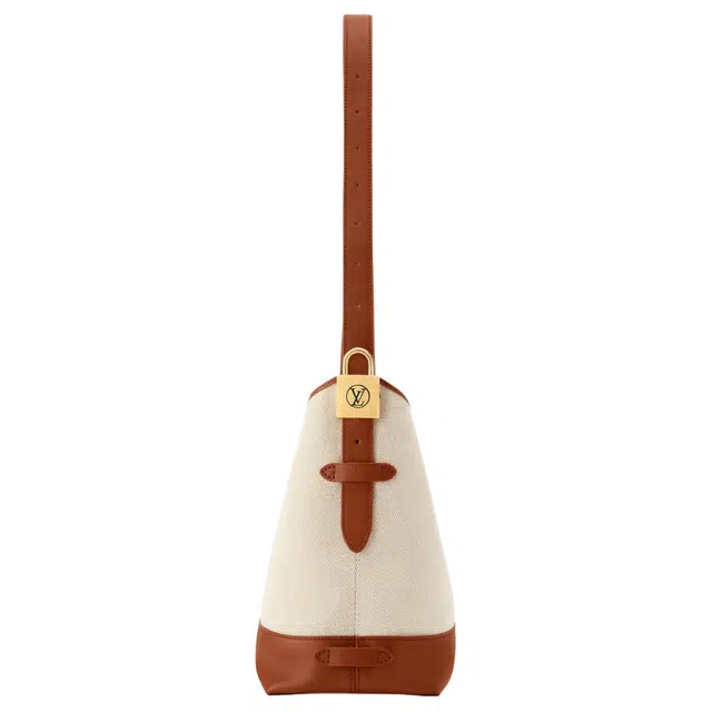 LOUIS VUITTON Low Key Hobo