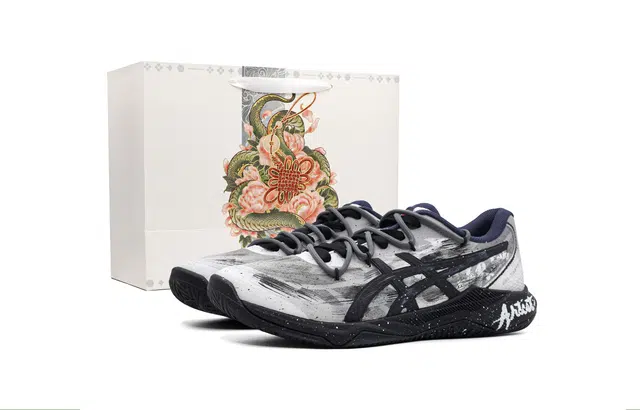 Asics Gel-Tactic 12