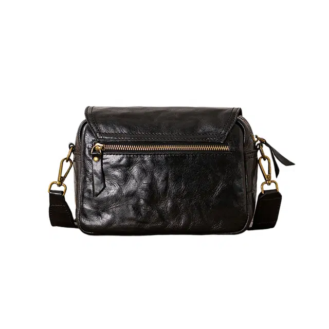 后步 通勤休闲 做旧褶皱复古简约个性百搭青年潮流实用经典 真皮头层牛皮 斜挎单肩包 小号 男女同款情侣款 黑色