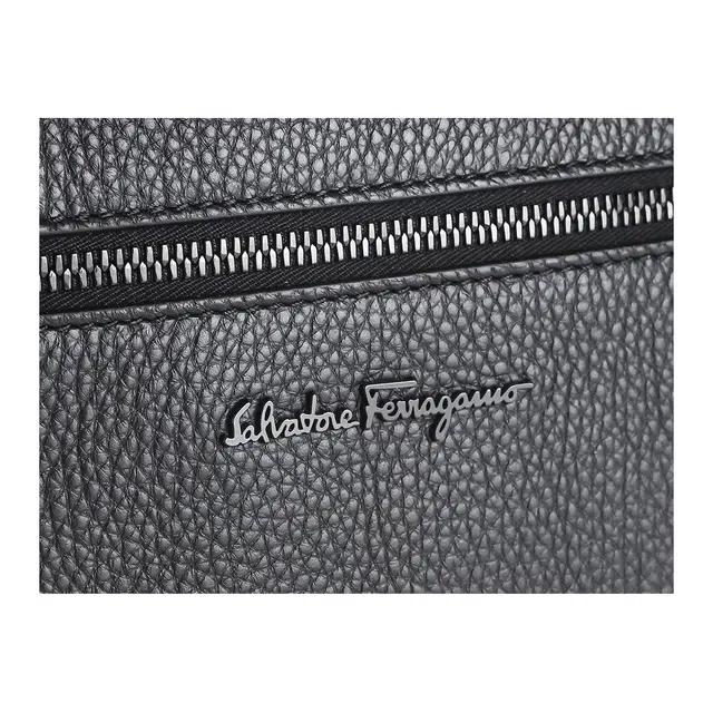 FERRAGAMO