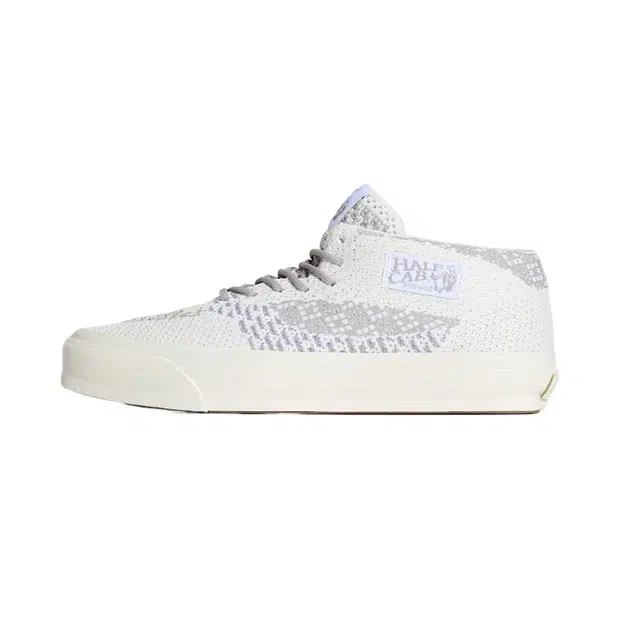 Vans PREMIUM Half Cab